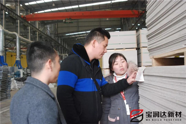 品質保證！美國客戶采購商Patrick先生來訪寶潤達考察驗貨